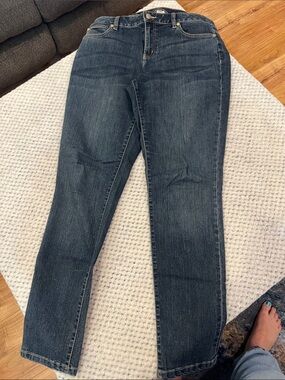 Classic Women's skinny Jeans in Dark Blue